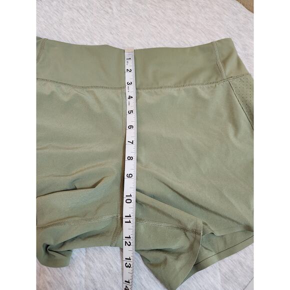 Athleta Women's Green Solid High Rise Run With It 4.5" Athletic Short Size Small - Picture 6 of 7